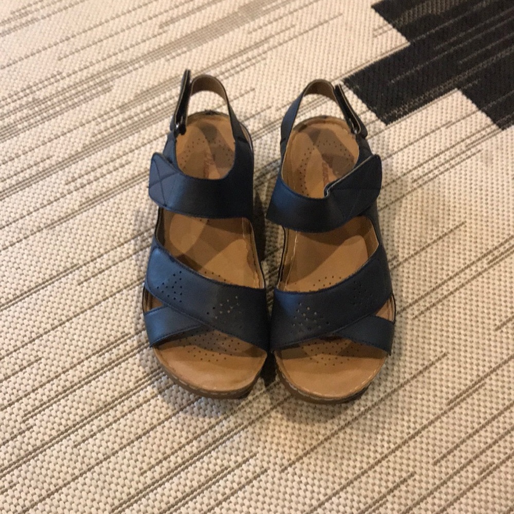 Dinosauro Sandals